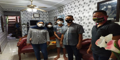 Isi Hari Libur, Perwira Yonif 6 Marinir Anjangsana ke Rumah Prajurit