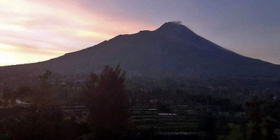 Keanehan di Gunung Merapi, Pertama Kali dalam Sejarah