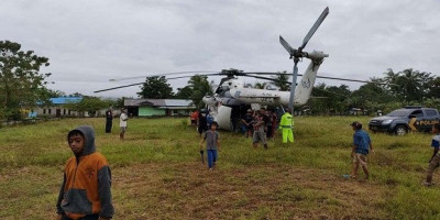Berputar Sejam di Udara, Helikopter Pengangkut Logistik Mendarat Darurat di Jayapura