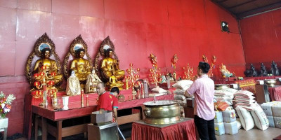 Vihara Dharma Bhakti Batasi Jumlah Jemaat
