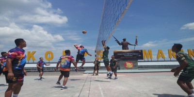 Meriahkan Hut Ke-17 Pasmar 1, Yonmarhanlan I Belawan Gelar Lomba Bola Voli Antar Kompi 