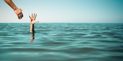 Lompat ke Sungai Ciliwung, Pria Ini Hilang Ditelan Arus