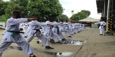 Latihan Karate Prajurit Batalyon Ranratfib 1 Marinir