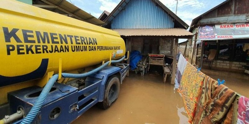 PUPR Lanjutkan Penanganan Darurat Banjir di Kalsel