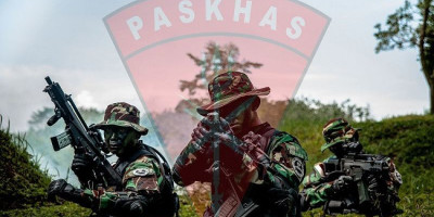 Baku Tembak, Paskhas Dibantu Pasukan Gabungan Tewaskan Satu Anggota KKB 