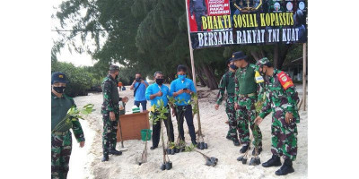 Danramil-04/KS Dampingi Kopassus Gelar Bhaksos di Daerah Latihan Kepulauan Seribu
