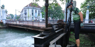Tangani Banjir, Ganjar Minta Rumah Pompa Terus Beroperasi
