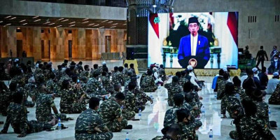 Jokowi Minta Ulama dan Keluarga Besar NU Bantu Sukseskan Vaksinasi Covid-19