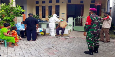 Prajurit Menart 2 Marinir Pasmar 2 Laksanakan Pengamanan Dan Pengawasan PPKM Mikro