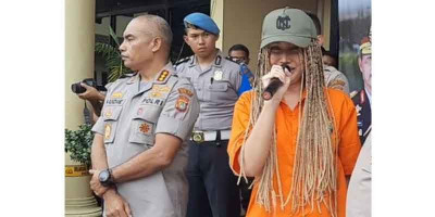 Bebas dari Penjara Lucinta Luna Joget-joget, Dewi Perssik dan Warganet Ikutan Senyum