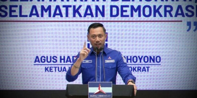 AHY: Kita Punya Musuh Bersama, KSP Moeldoko
