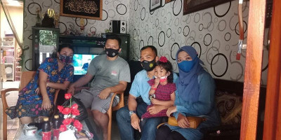 Jalin Hubungan Kekeluargaan, Perwira Yonkomlek 1 Marinir Kunjungi Prajuritnya 