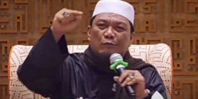 Videonya Viral, Detik-detik Yahya Waloni Diusir Jemaah