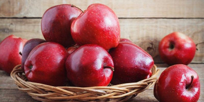 Cegah Kanker Hingga Bau Mulut dengan Buah Apel
