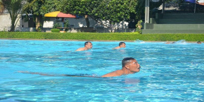 Prajurit Lanmar Jakarta Asah Kemampuan Renang