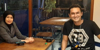 Lama Tak Muncul, Indra Bruggman Sibuk di Kopibrug