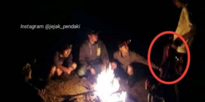 Cedera dan Kedinginan, Seorang Pendaki Malah Ditinggal Sendiri di Gunung Lawu