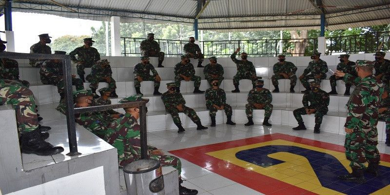 Prajurit Yonif 2 Marinir Terima Pelajaran Mobile Udara