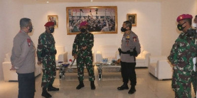 Dankormar: Brimob Dan Marinir Harus Semakin Solid Dan Seirama
