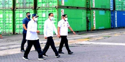 Jokowi Segera Bangun Ambon New Port, Warga Maluku Sangat Bangga