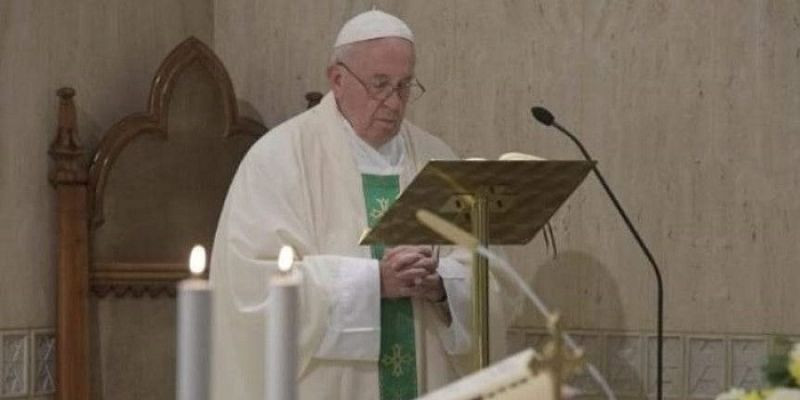 Paus Fransiskus Panjatkan Doa untuk Korban Bom Bunuh Diri di Makassar