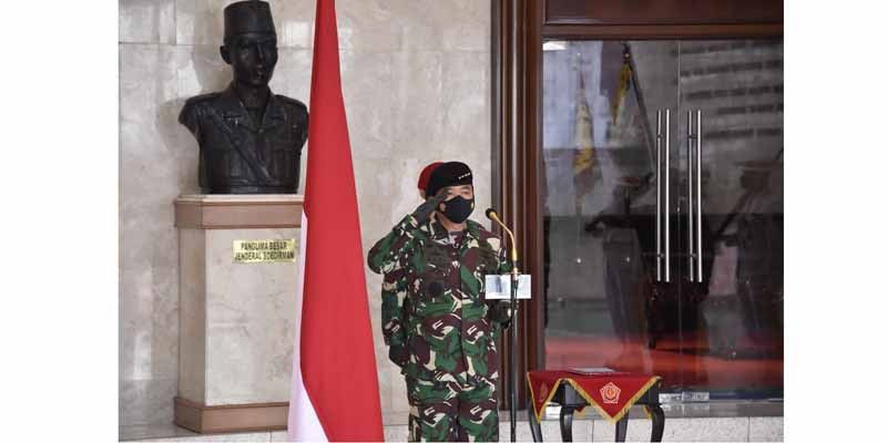 Panglima TNI Pimpin Penyerahan Jabatan Komandan Kodiklat dan Sertijab Asisten Logistik
