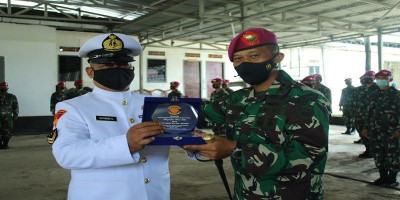 Acara Purna Tugas Prajurit Batalyon Komlek 1 Marinir 