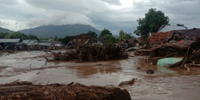 Korban Meninggal Dunia Banjir Bandang dan Tanah Longsor di Flores Timur Bertambah Menjadi 54 Orang