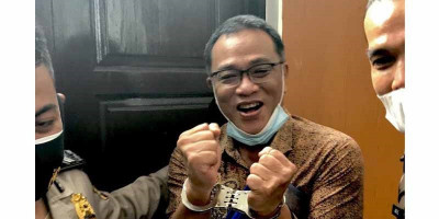 Jumhur Hidayat Minta Laptop Anaknya Dikembalikan