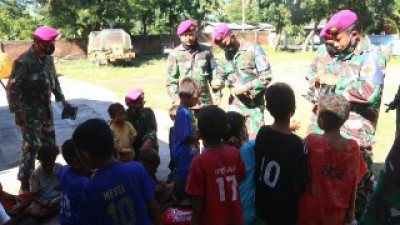 Kesehatan Marinir TNI AL Berikan Pemulihan Trauma “Trauma Healing”