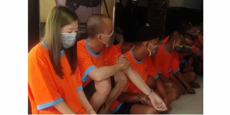 Pesta Sabu, 20 Tahun Penjara Menanti Kepala MTs di Cianjur