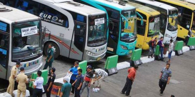 Mulai 20 April, Harga Tiket Bus Naik hingga 50 Persen