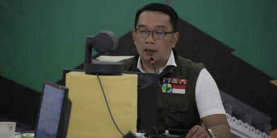 Istrinya Positif Covid-19, Kang Emil dan Keluarga Negatif