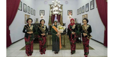 Peringatan Hari Kartini, Bupati Rini Syarifah Ajak Perempuan di Kabupaten Blitar untuk Berdaya dan Berkarya