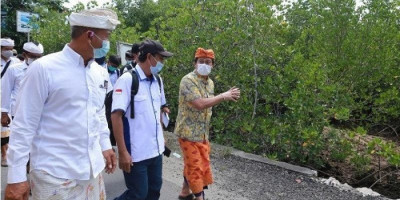 Bupati Klungkung Kembangkan Potensi Laut Nusa Penida