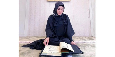 Alhamdulillah, Syahrini Khatam Baca Al-Qur'an