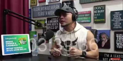 Pemuda Usir Jemaah Jadi Duta Masker, Deddy Corbuzier: Lucunya Negeriku