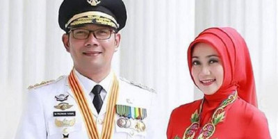 Ridwan Kamil Langsung Memeluk Bu Cinta