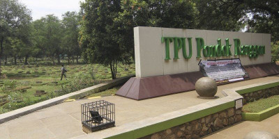 Tahan Diri untuk Tidak Ziarah Kubur dan Menciptakan Kerumunan