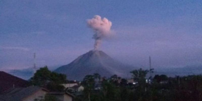 Gunung Sinabung Bergejolak Lagi di Hari Lebaran 