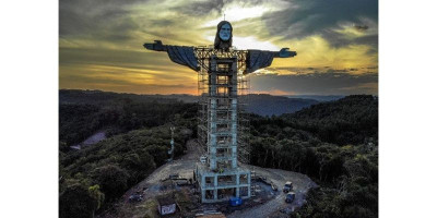 Brasil Bangun Patung Yesus Tertinggi Ketiga di Dunia