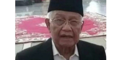 Mantan Gubernur Aceh Syamsudin Mahmud Tutup Usia