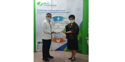 Bergandeng Tangan untuk Menyejahterakan, Siloam Hospitals Surabaya dan BPJS Ketenagakerjaan Berikan Perlindungan Pekerja Rentan