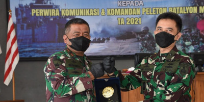Marinir Laksanakan Latihan Teknis Bidang Komlek