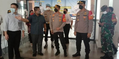Cegah Penyebaran Virus Covid-19, Polsek Pancoran Gelar Vaksinasi Gratis Bersama Siloam Hospitals