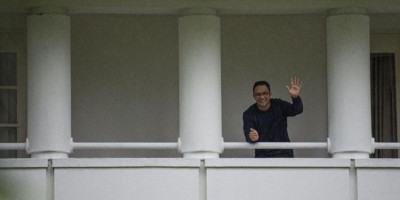 Pak Anies Baswedan Minta Warganya Hindari Bepergian, Nanti Menyesal