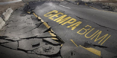 Waktu Subuh Yogyakarta Diguncang Gempa, Warga Berhamburan ke Luar Rumah  