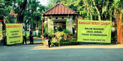 Di Perumahan Ini Tukang Sayur Wajib Diswab