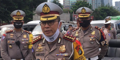 Tol Macet, Warga Jakarta Masih Banyak yang Bandel Saat PPKM Darurat