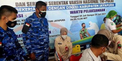Lanud Silas Papare Gelar Serbuan Vaksinasi di Bandara Sentani
